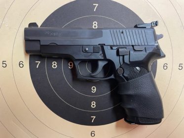 SIG Sauer P226 9mm Luger